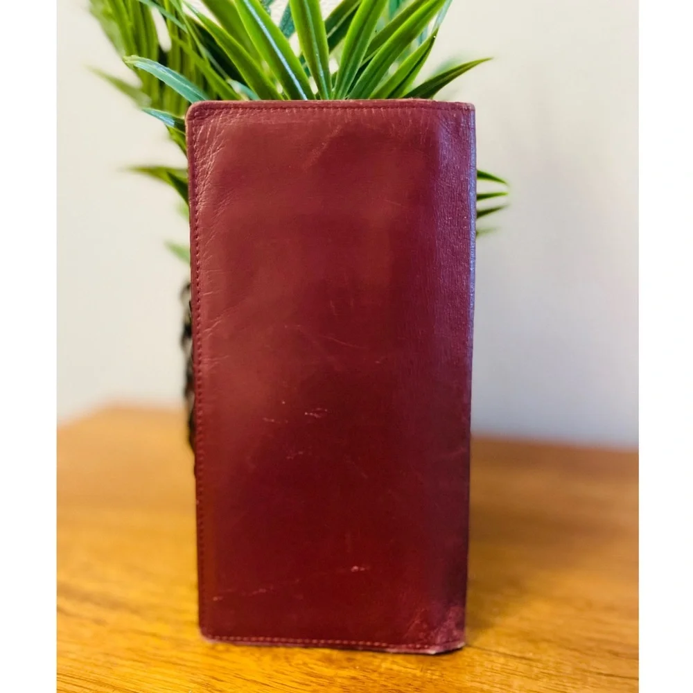 CARTIER Oxblood Red Leather Long Bifold Wallet 💯 AUTHENTIC - Picture 4 of 12